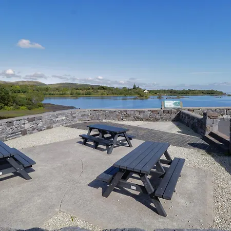 بيت للعطل Robins Roost 2